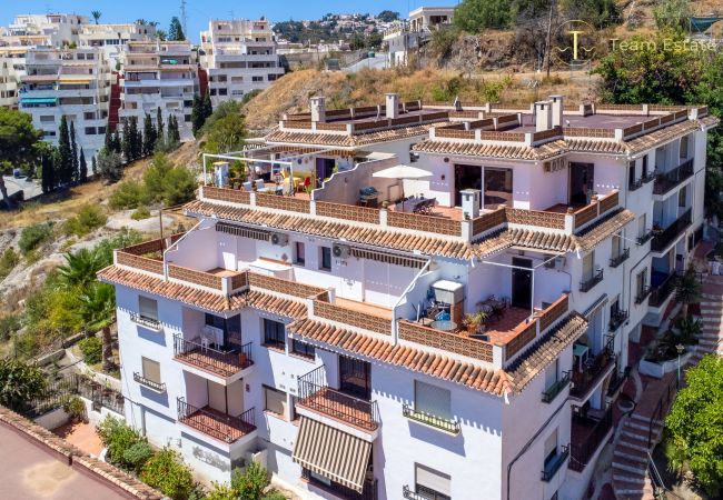 Ferienwohnung in Almuñecar - Charmant, große Terrasse, 2 Min zum Strand & Meerblick Ferienwohnung in Almuñecar - Charmant, große Terrasse, 2 Min zum Strand & Meerblick