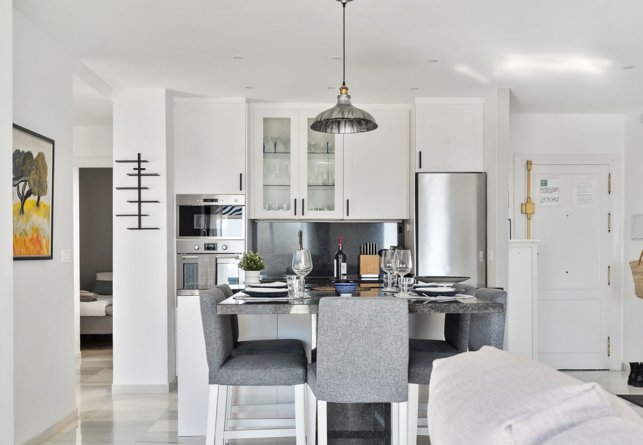 Ferienwohnung in Almuñecar - Luxuriöser Penthouse mit Dachterrasse – 2 Min zum Strand