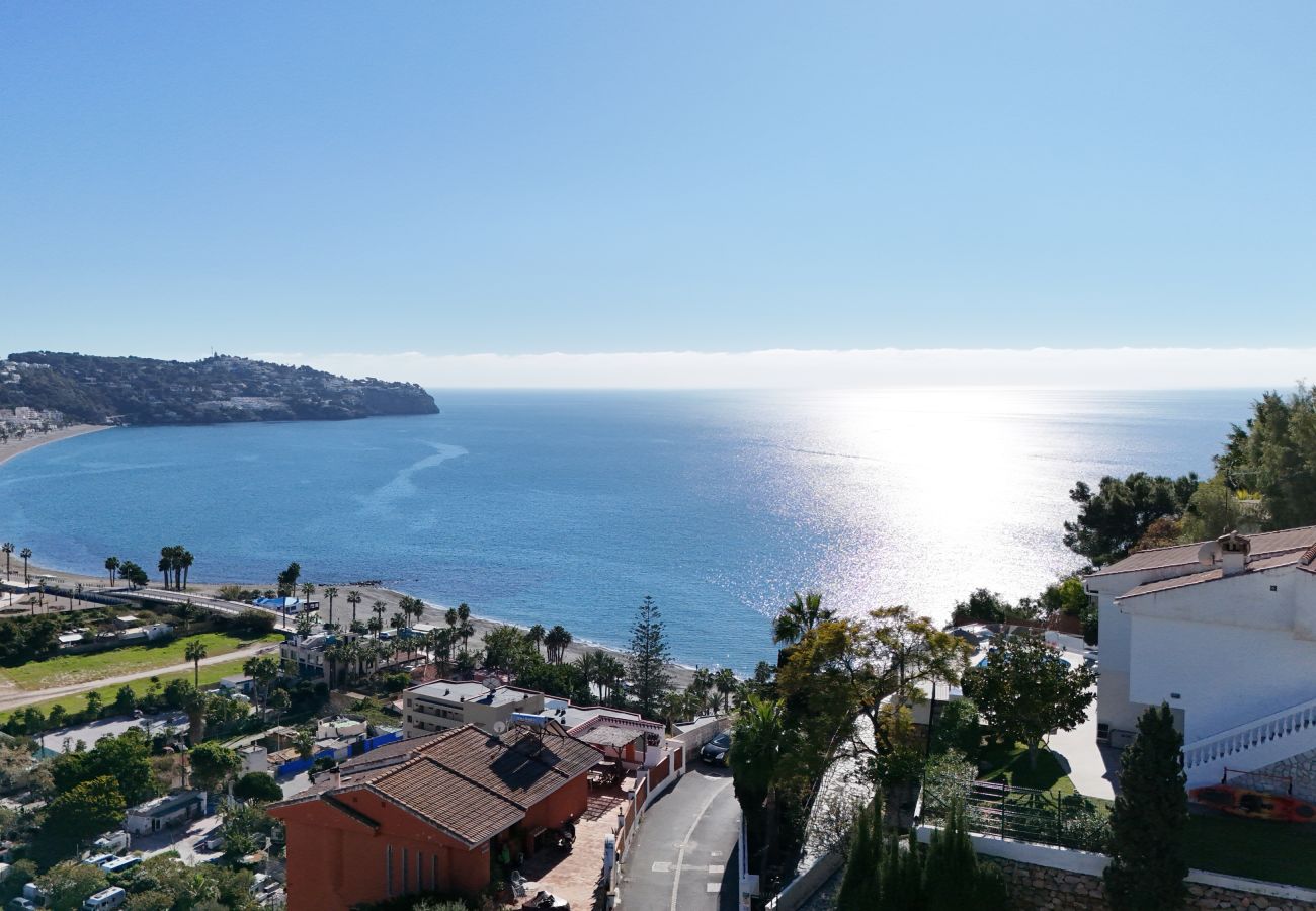Villa in La Herradura - Exklusive Villa – Beheizter Pool, 15 Gäste, Strandnah