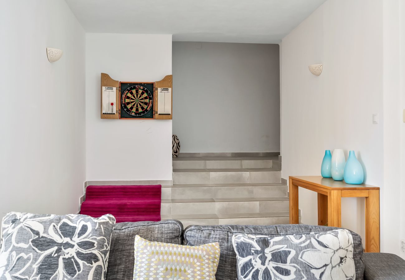 Villa in La Herradura - Exklusive Villa – Beheizter Pool, 15 Gäste, Strandnah