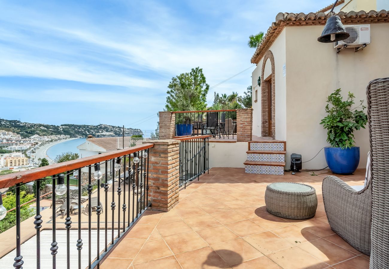 Villa in La Herradura - Exklusive Villa – Beheizter Pool, 15 Gäste, Strandnah