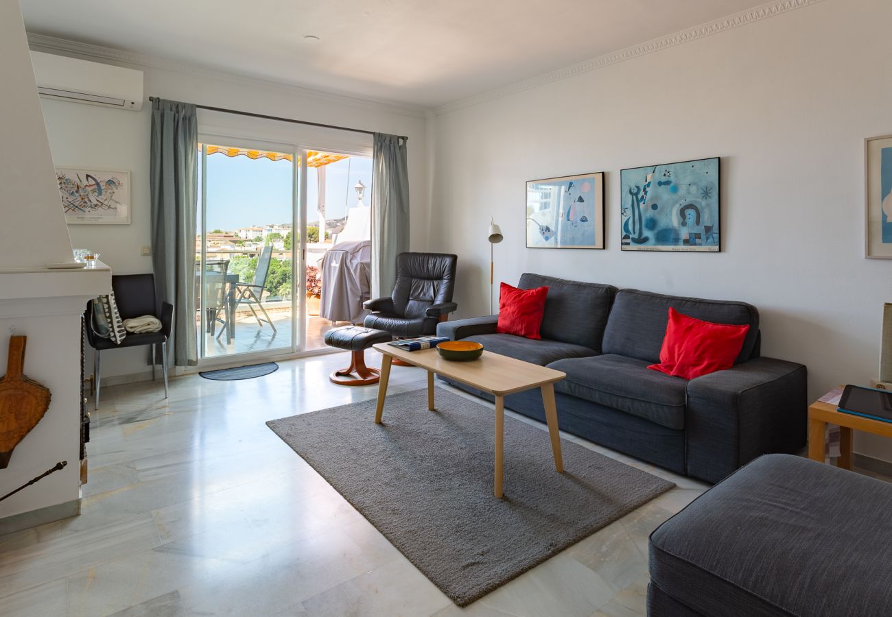 Doppelhaushälfte in Nerja - Sonnige Dachterrasse in der Nähe des Burriana-Strandes