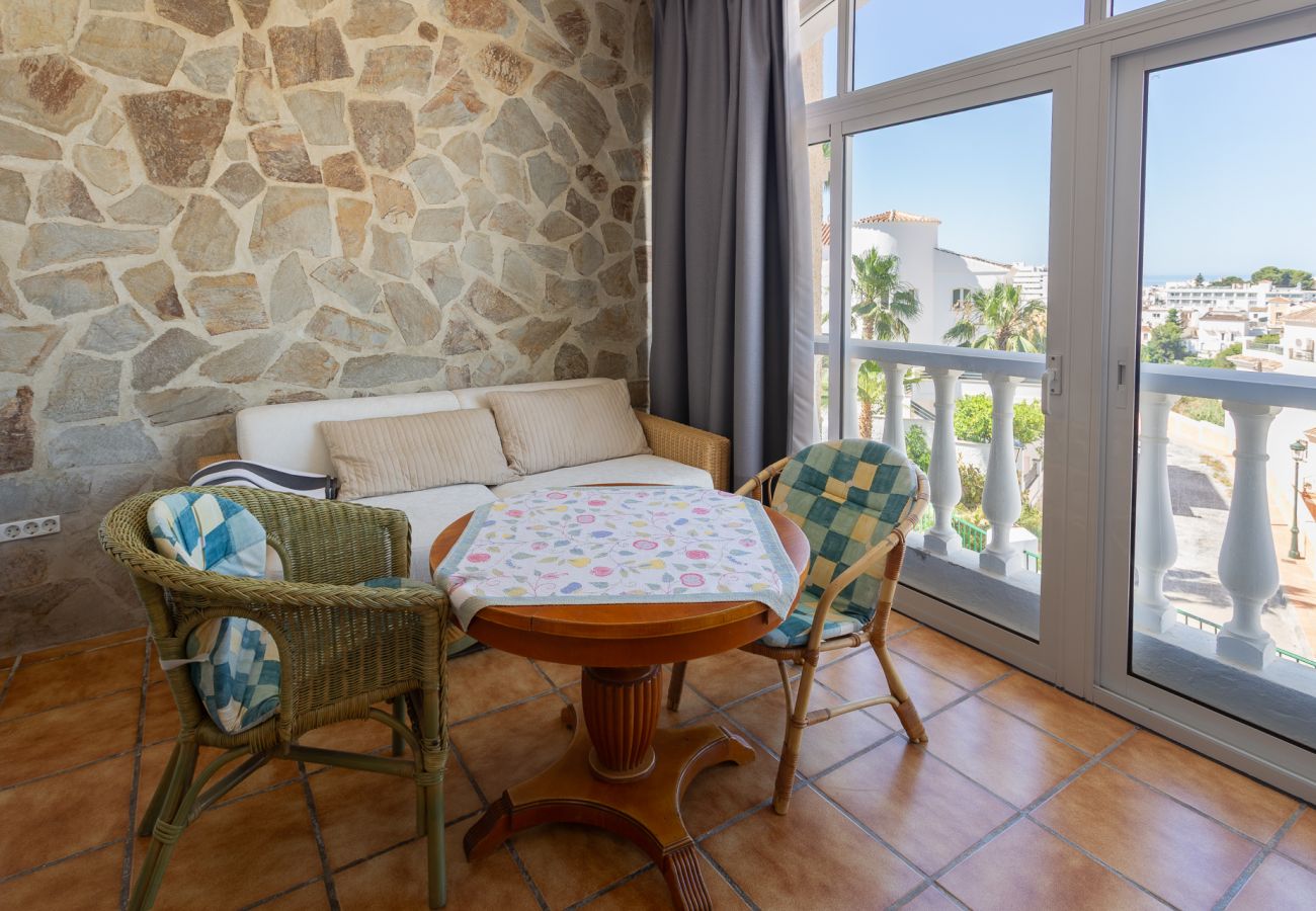 Doppelhaushälfte in Nerja - Sonnige Dachterrasse in der Nähe des Burriana-Strandes