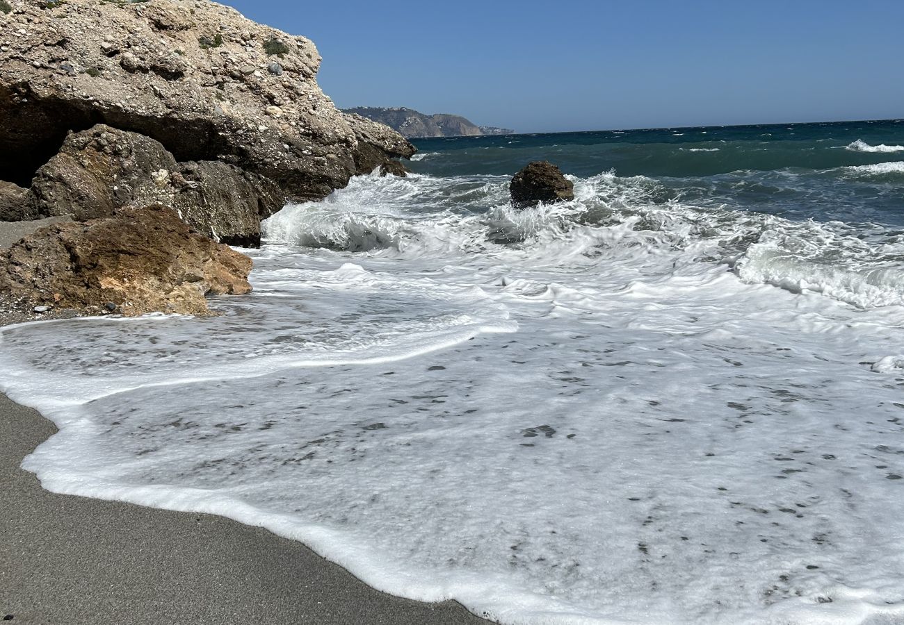 Ferienwohnung in Nerja - Zentrale Nerja-Wohnung – Unschlagbare Lage!