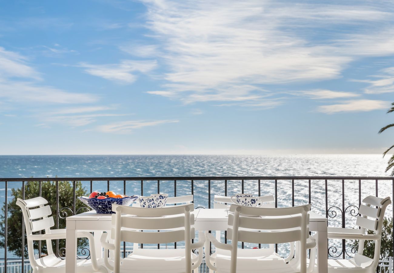 Ferienwohnung in Nerja - Strandaufenthalt – Perfekte zentrale Lage in Nerja