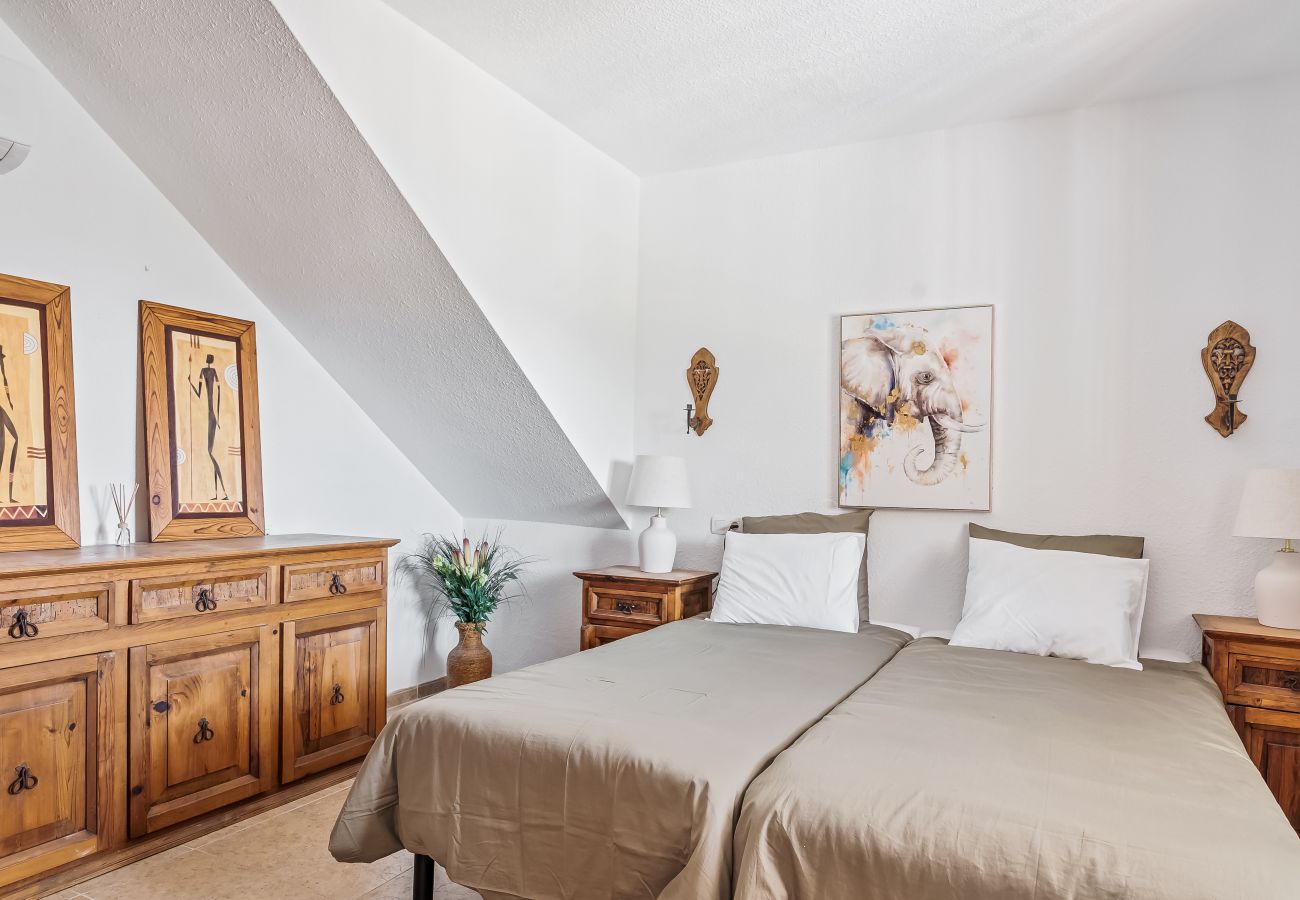 Villa in Almuñecar - Exklusive Villa mit Panoramablick und privatem Pool