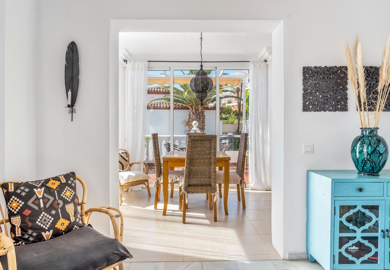 Doppelhaushälfte in Nerja - Moderner Luxus – Townhouse mit privatem Pool und Meerblick