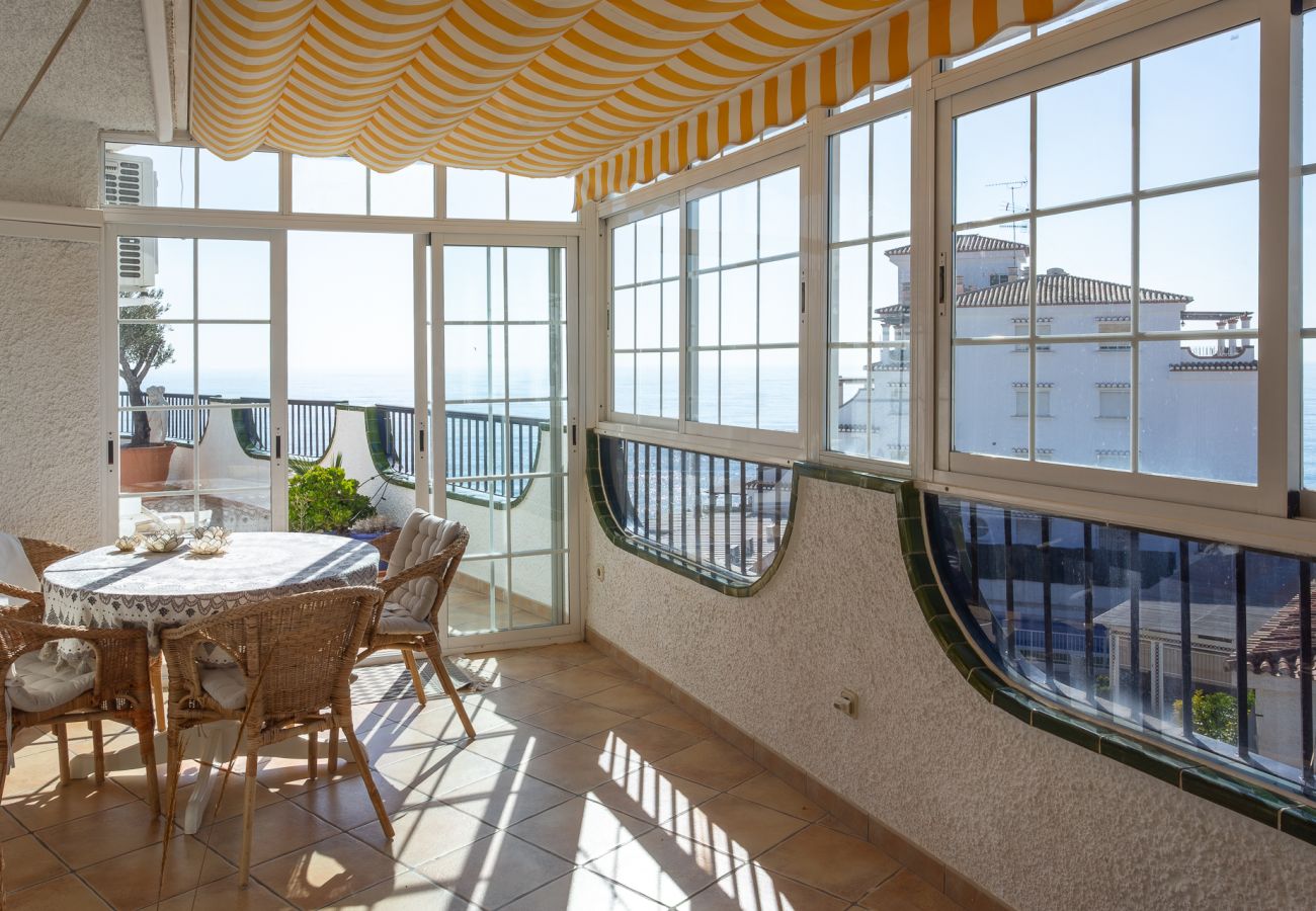 Ferienwohnung in Almuñecar - Geräumige Terrasse mit atemberaubender Aussicht