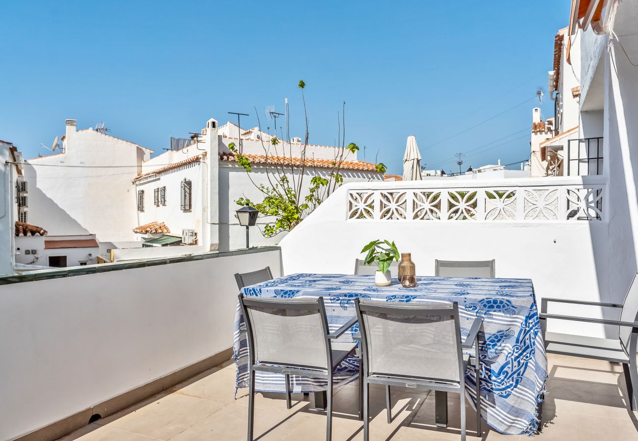 Doppelhaushälfte in Nerja - Sonniges Stadthaus mit Terrasse in Nerja