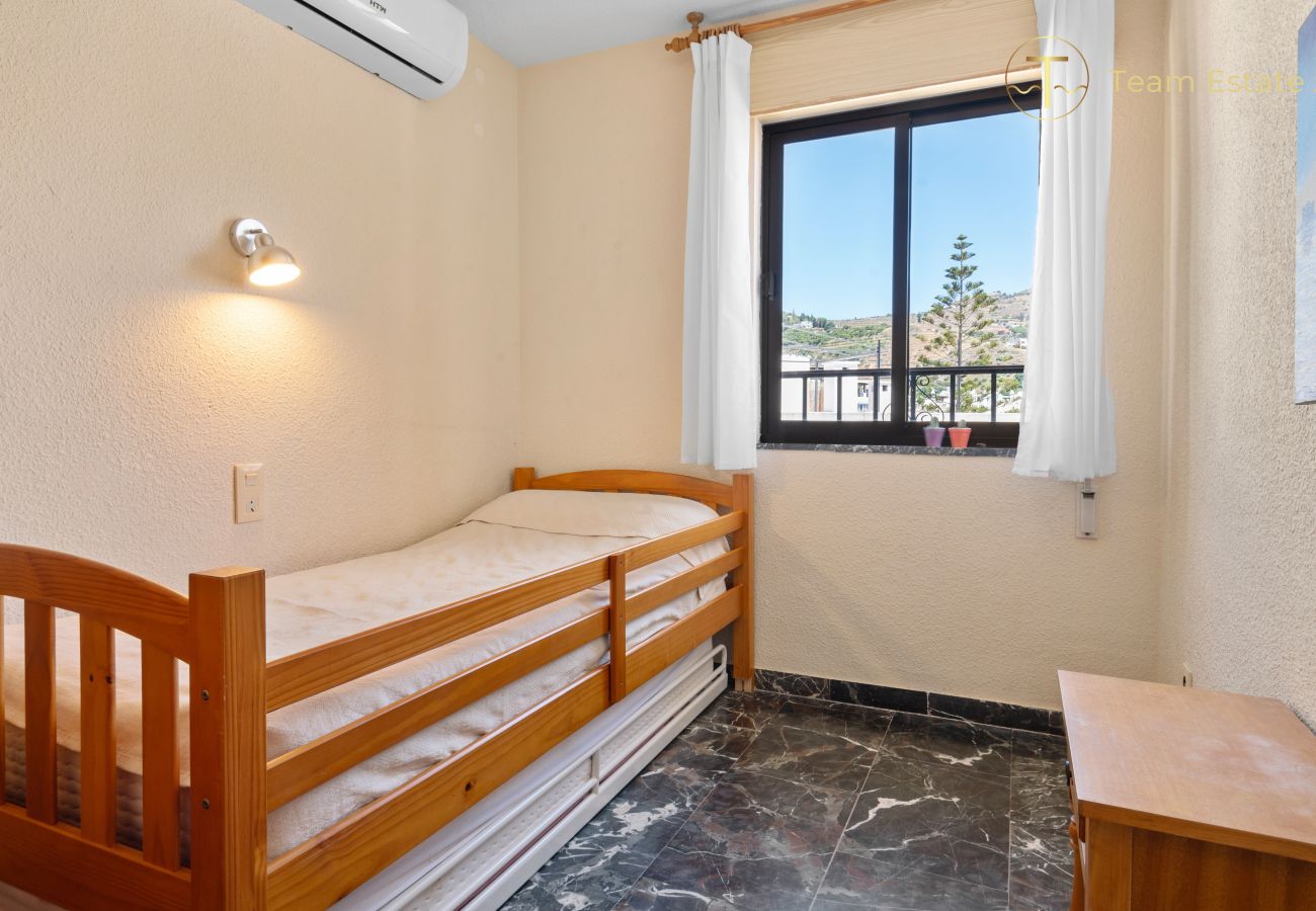 Apartamento en Almuñecar - Terraza y vista al mar, a 2 min de la playa