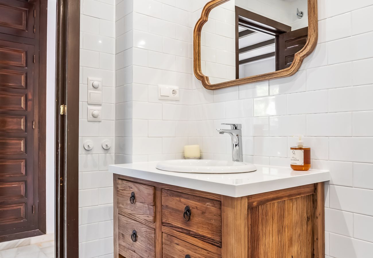 Villa en La Herradura - Villa exclusiva, jardín maravilloso, piscina privada climatizada