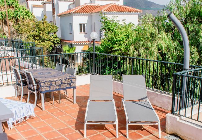 Villa en Nerja - Villa, 3 Terrazas, a 5 Minutos, Playa de Burriana Villa en Nerja - Villa, 3 Terrazas, a 5 Minutos, Playa de Burriana