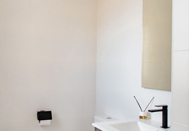 Villa en Nerja - Villa, 3 Terrazas, a 5 Minutos, Playa de Burriana Villa en Nerja - Villa, 3 Terrazas, a 5 Minutos, Playa de Burriana