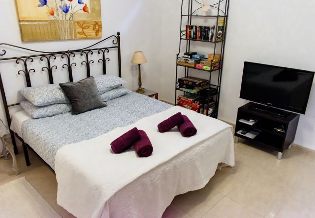 Villa en Nerja - Villa, 3 Terrazas, a 5 Minutos, Playa de Burriana Villa en Nerja - Villa, 3 Terrazas, a 5 Minutos, Playa de Burriana