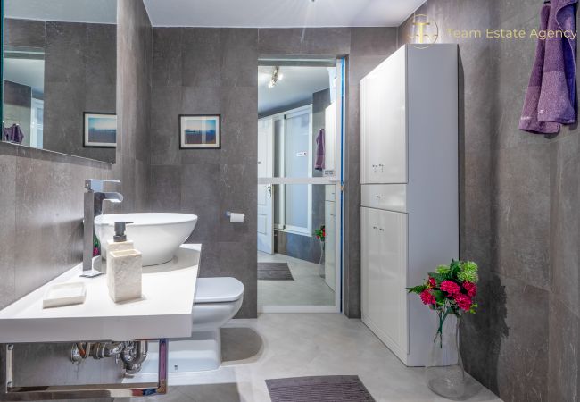 Apartamento en Nerja - Maravilloso apartamento con vistas al mar y gran terraza, Apartamento en Nerja - Maravilloso apartamento con vistas al mar y gran terraza,