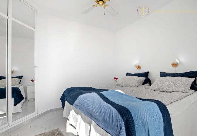 Apartamento en Nerja - Maravilloso apartamento con vistas al mar y gran terraza, Apartamento en Nerja - Maravilloso apartamento con vistas al mar y gran terraza,