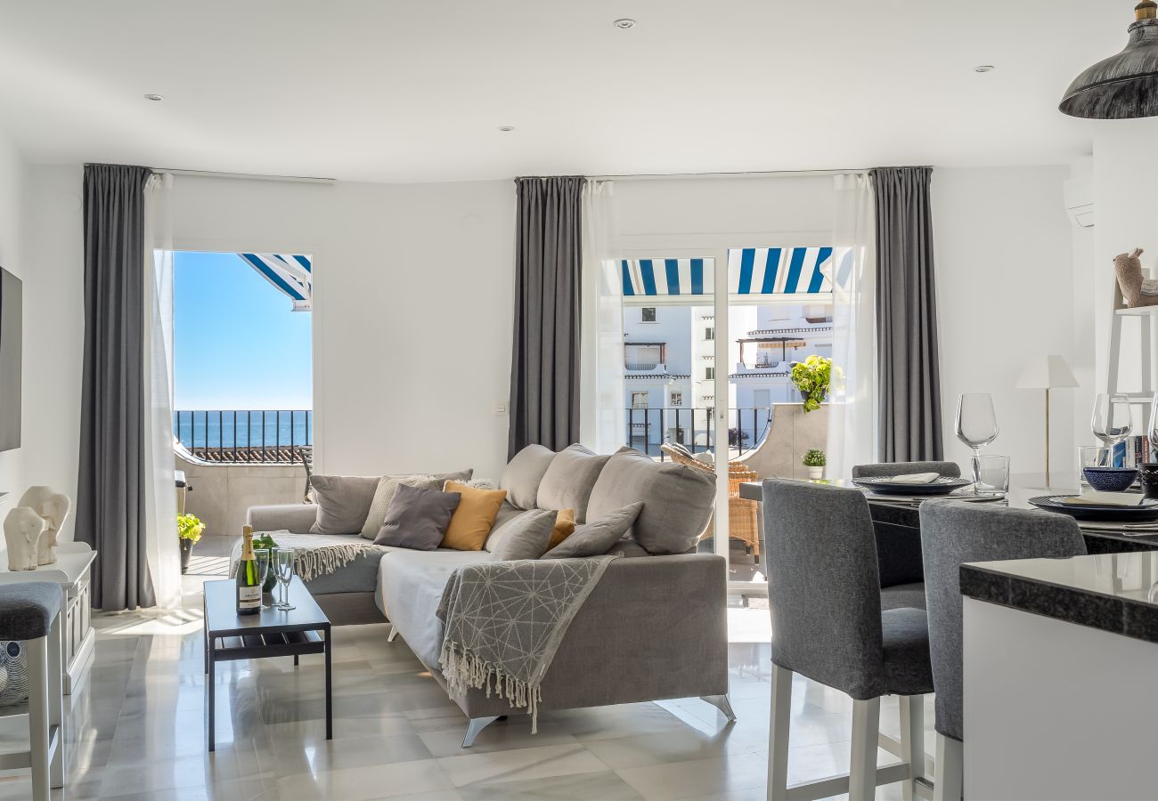 Apartamento en Almuñecar - Ático de lujo con terraza en la azotea – A 2 min de la playa