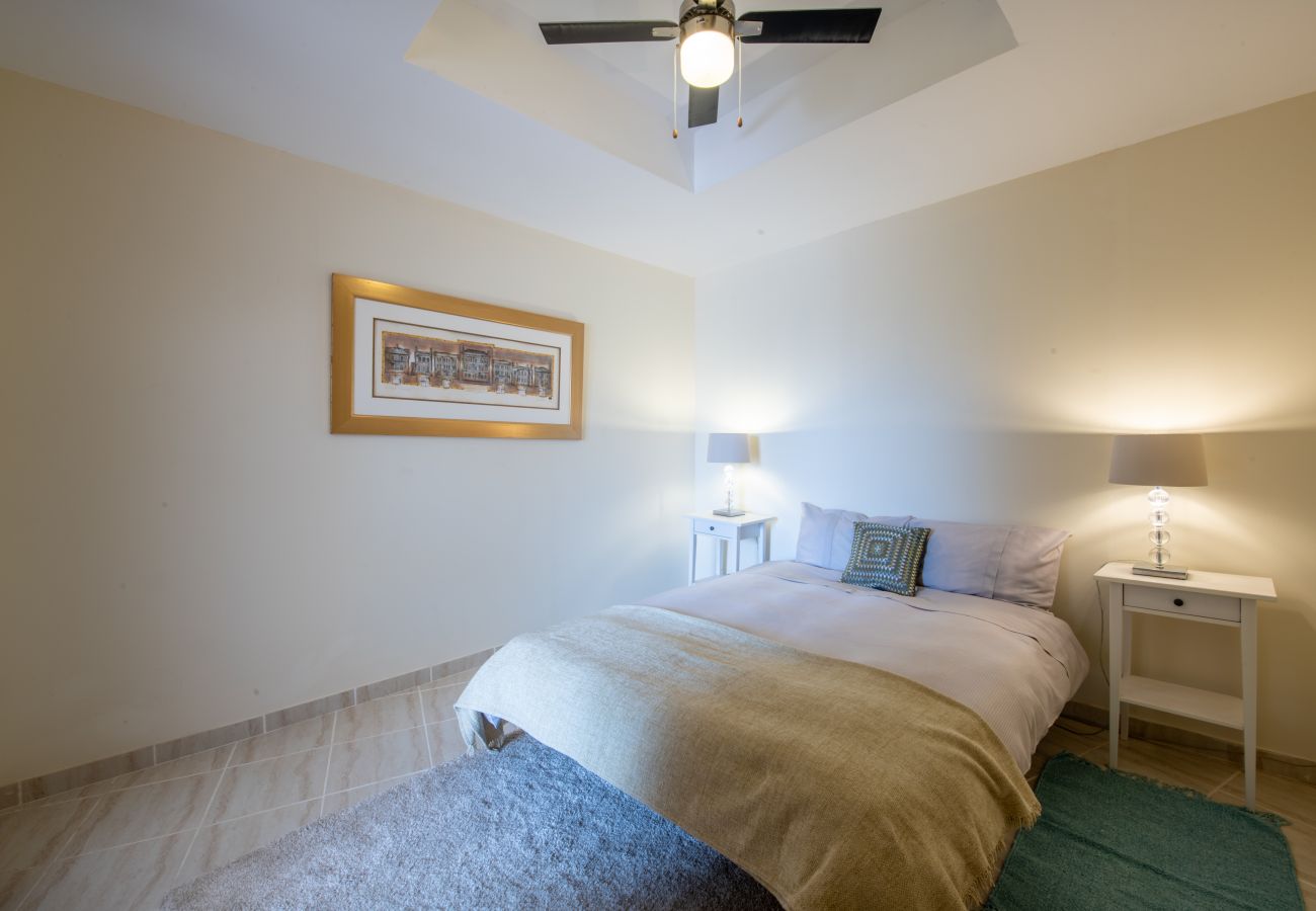 Villa en La Herradura - Vacaciones de Ensueño – Villa de Lujo con Piscina y Playa