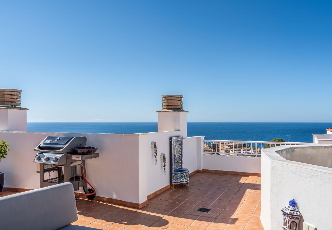 Apartamento en La Herradura - Gran terraza y vistas al mar, cerca de la playa