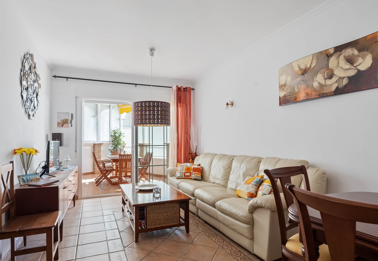 Apartamento en La Herradura - Gran terraza y vistas al mar, cerca de la playa