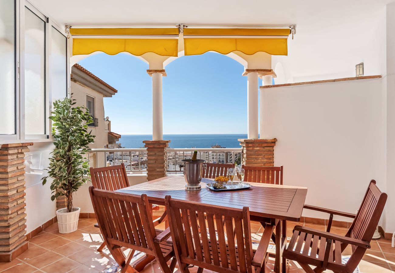 Apartamento en La Herradura - Gran terraza y vistas al mar, cerca de la playa