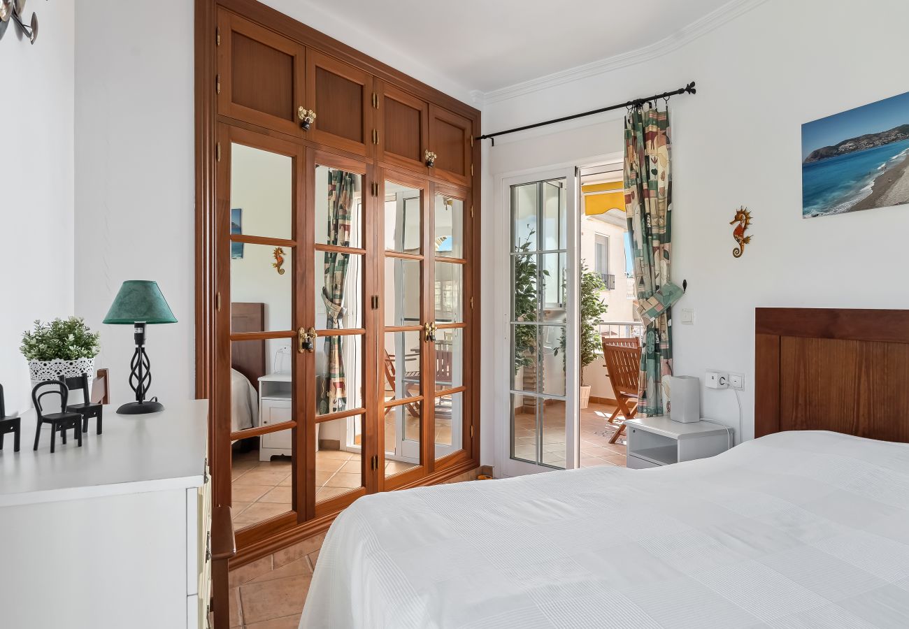 Apartamento en La Herradura - Gran terraza y vistas al mar, cerca de la playa