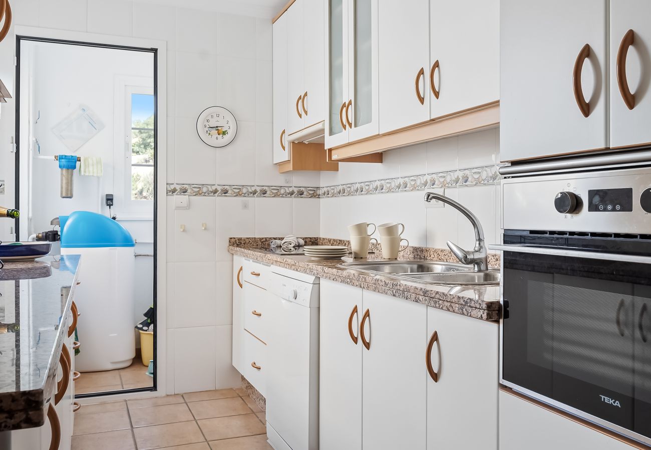 Apartamento en La Herradura - Gran terraza y vistas al mar, cerca de la playa