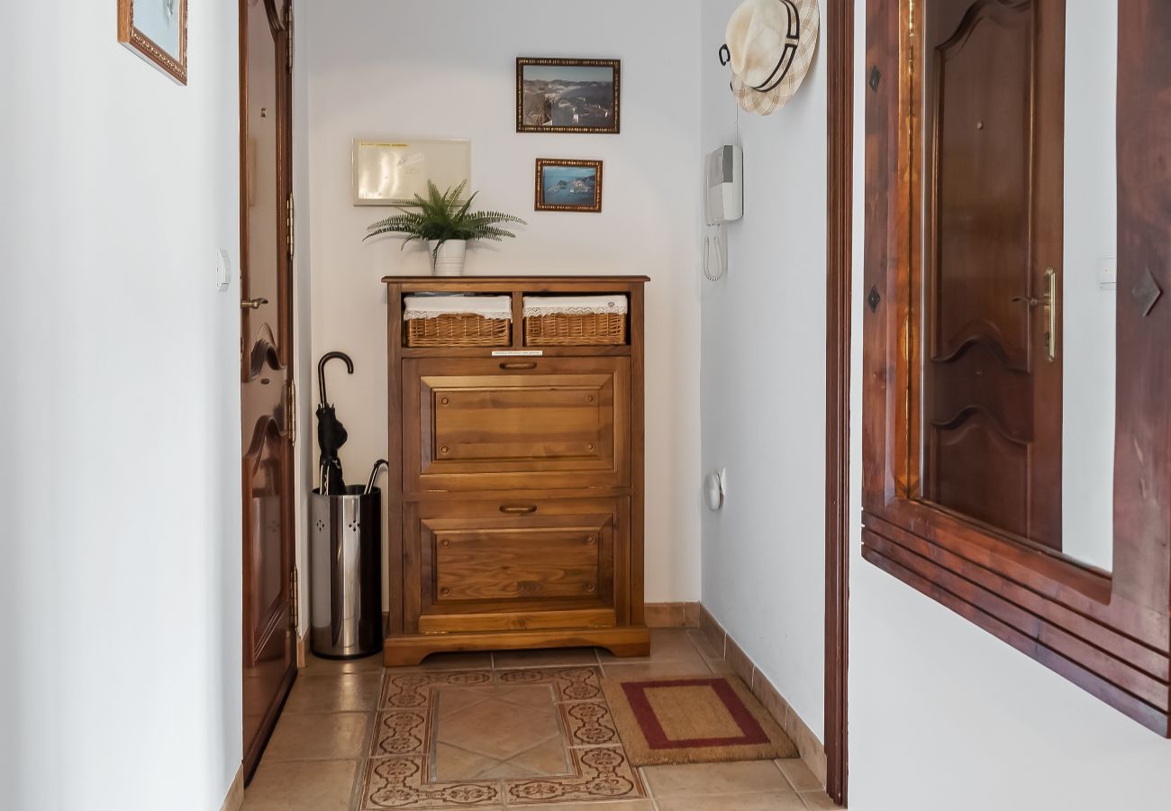 Apartamento en La Herradura - Gran terraza y vistas al mar, cerca de la playa
