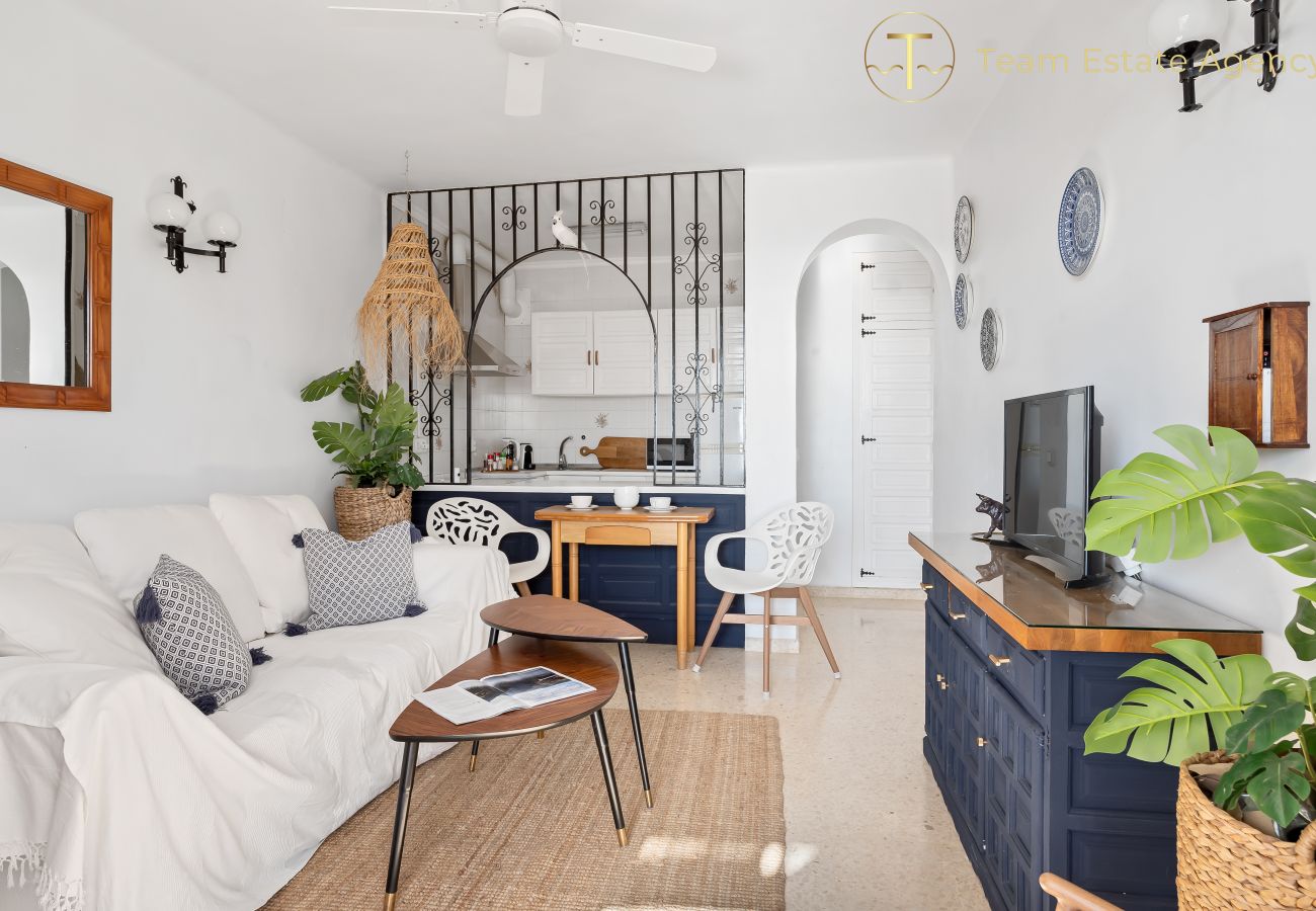 Apartamento en Nerja - Refugio natural con acceso a la mayor piscina de Nerja