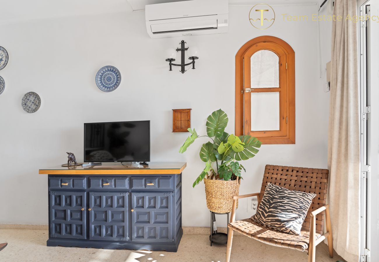 Apartamento en Nerja - Refugio natural con acceso a la mayor piscina de Nerja