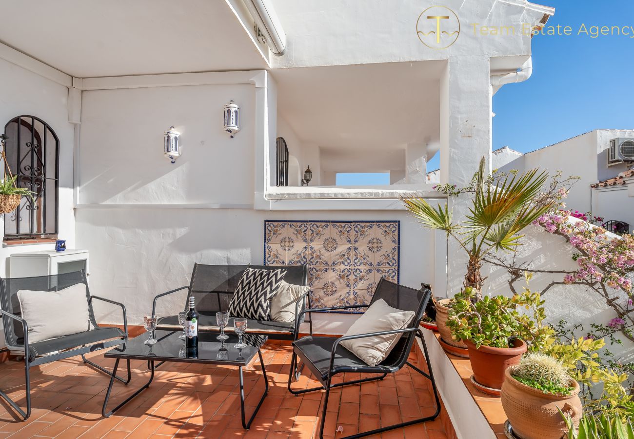 Apartamento en Nerja - Refugio natural con acceso a la mayor piscina de Nerja