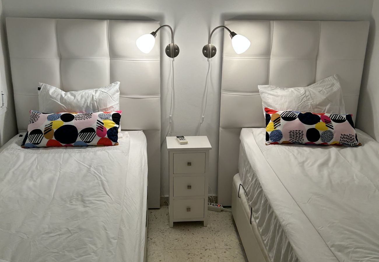 Apartamento en Nerja - Estancia frente al mar – Ubicación perfecta y céntrica en Nerja