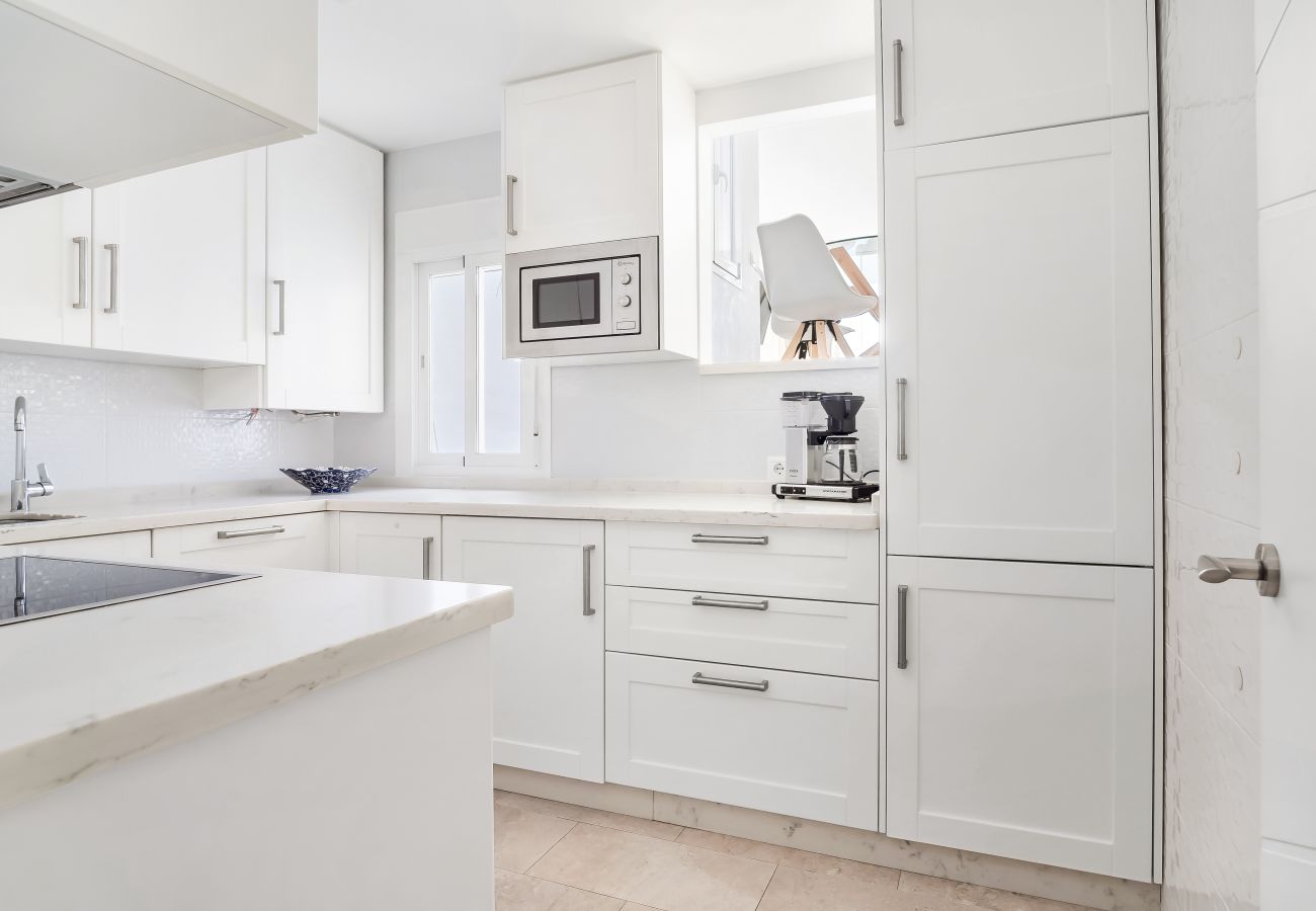 Apartamento en Nerja - Estancia frente al mar – Ubicación perfecta y céntrica en Nerja