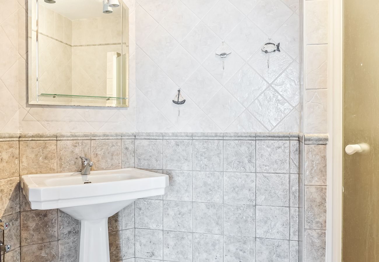 Villa en Almuñecar - Villa exclusiva con vistas panorámicas y piscina privada