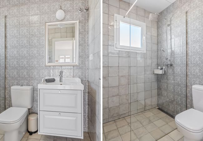 Casa adosada en Nerja - Playa Burriana – Casa adosada con 3 amplias terrazas y vistas al mar Casa adosada en Nerja - Playa Burriana – Casa adosada con 3 amplias terrazas y vistas al mar