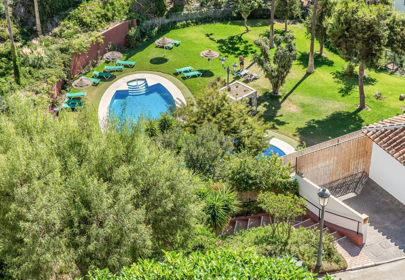 Casa adosada en Nerja - Lujo moderno – Casa adosada con piscina privada y vistas al mar