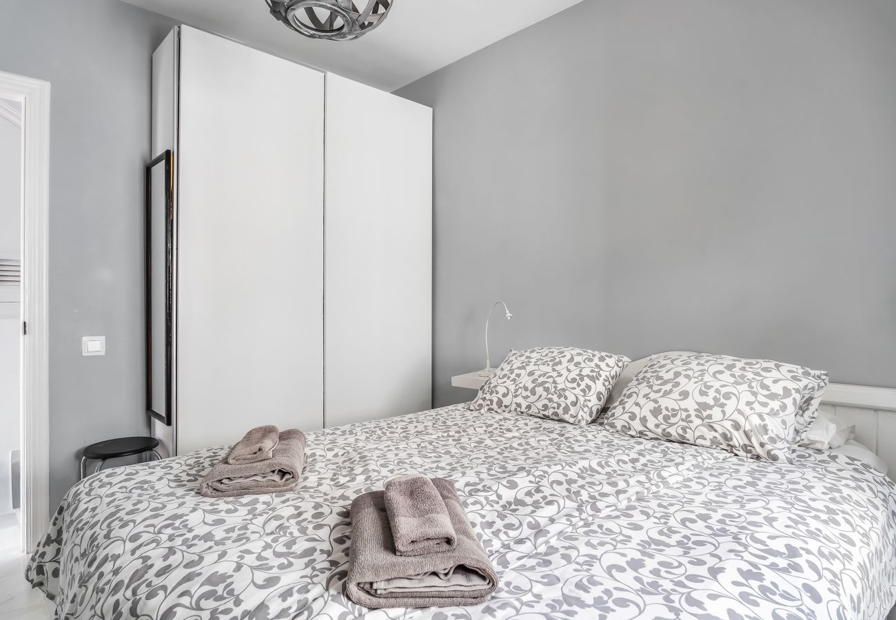 Apartamento en Nerja - Vistas al mar, tres terrazas – cerca de Burriana Beach