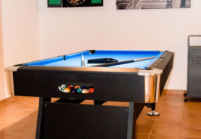 Terraced House in La Herradura - Large pool, jacuzzi, and that extra touch! Terraced House in La Herradura - Large pool, jacuzzi, and that extra touch!