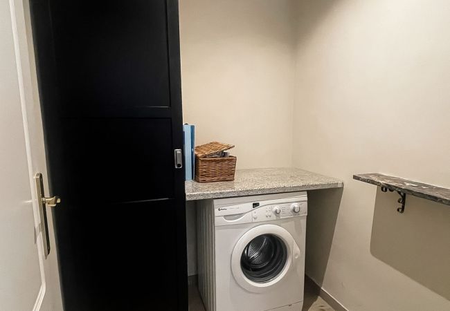 Terraced House in La Herradura - Large pool, jacuzzi, and that extra touch! Terraced House in La Herradura - Large pool, jacuzzi, and that extra touch!