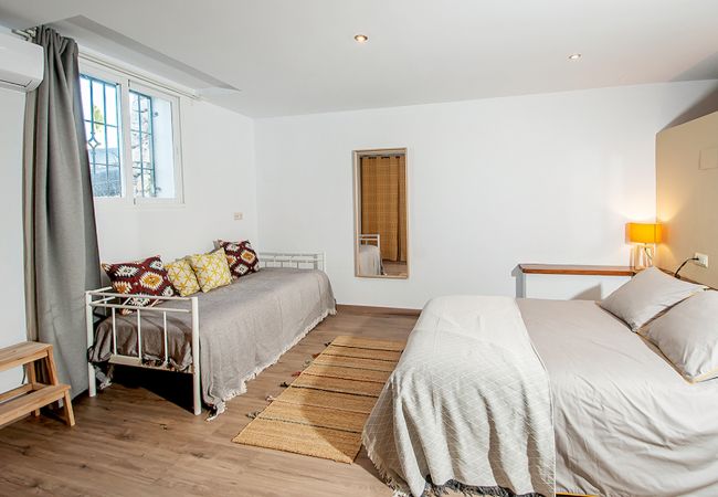 Terraced House in La Herradura - Townhouse, Sea View, Large Terrace, Pool & Paddle Courts Terraced House in La Herradura - Townhouse, Sea View, Large Terrace, Pool & Paddle Courts