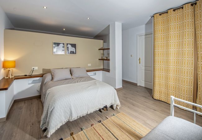 Terraced House in La Herradura - Townhouse, Sea View, Large Terrace, Pool & Paddle Courts Terraced House in La Herradura - Townhouse, Sea View, Large Terrace, Pool & Paddle Courts