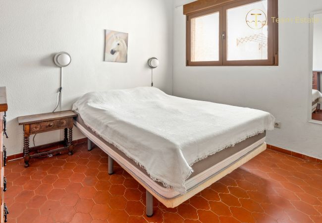 Terraced House in Almuñecar - Stunning View, 2 Terraces, Close to Beach & Restaurants Terraced House in Almuñecar - Stunning View, 2 Terraces, Close to Beach & Restaurants