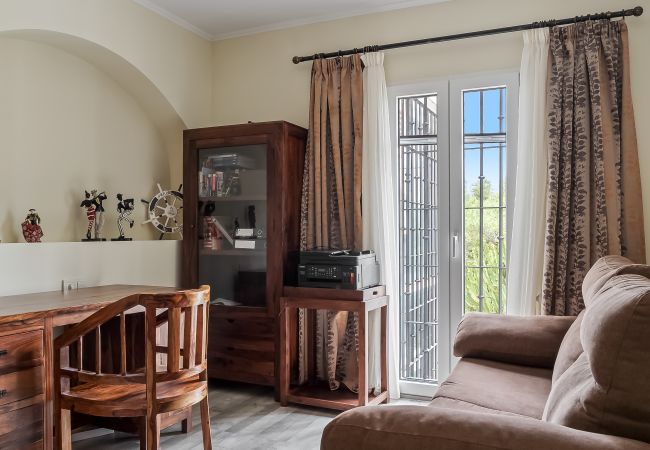 Villa in La Herradura - Villa, Private Pool, 5-Minute Walk to the Beach Villa in La Herradura - Villa, Private Pool, 5-Minute Walk to the Beach