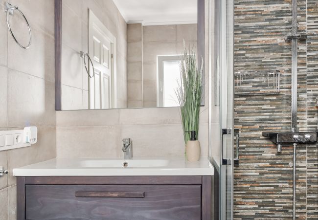 Villa in La Herradura - Villa, Private Pool, 5-Minute Walk to the Beach Villa in La Herradura - Villa, Private Pool, 5-Minute Walk to the Beach