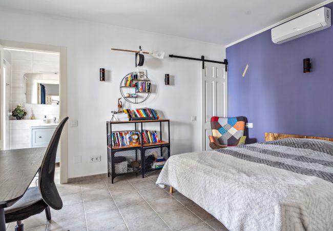 Villa in La Herradura - Villa, Private Pool, 5-Minute Walk to the Beach Villa in La Herradura - Villa, Private Pool, 5-Minute Walk to the Beach