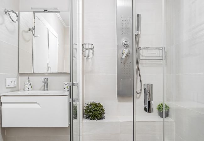 Villa in La Herradura - Villa, Private Pool, 5-Minute Walk to the Beach Villa in La Herradura - Villa, Private Pool, 5-Minute Walk to the Beach