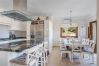 Villa in La Herradura - Dream Stay! Heated Pool, 15 Guests, Near Beach