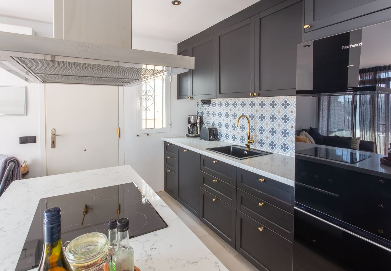 Apartment in Nerja - Charming Holiday Apartment in Nerja