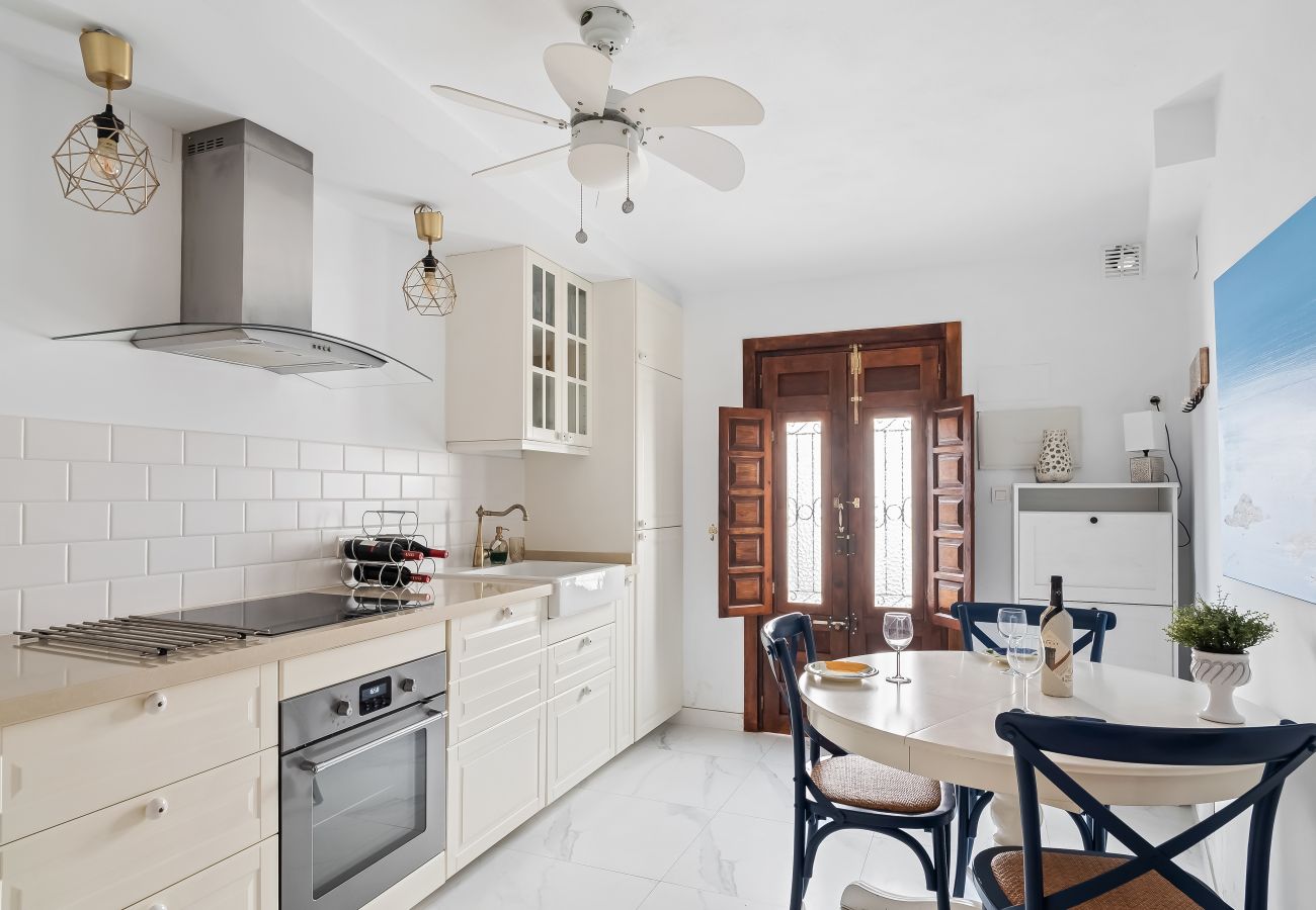 Townhouse in Almuñecar - Breathtaking 360-degree view & Near to the beach