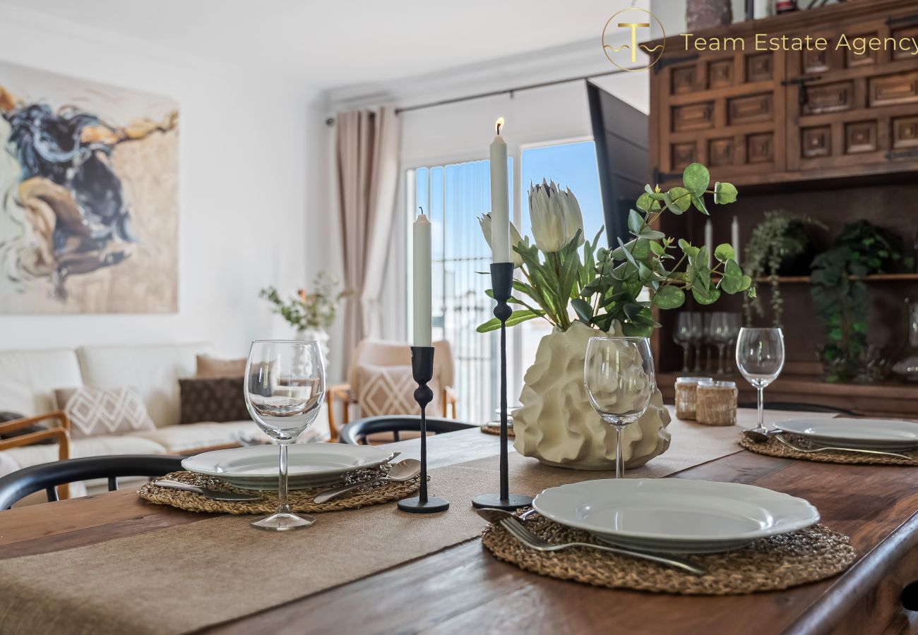 Townhouse in Nerja - Chic Retreat w/ Big Garden, Near Burriana Beach